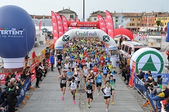 Area Expo della 16^ Mezza Maratona Città di Palmanova Area Expo della 16^ Mezza Maratona Città di Palmanova